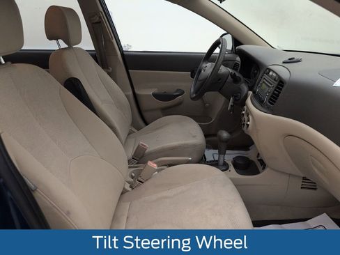 Used 2007 Hyundai Accent GLS FWD image 13
