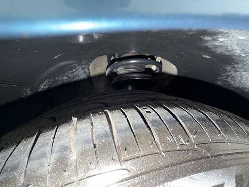 Used 2003 BMW Z4 2.5i RWD image 19