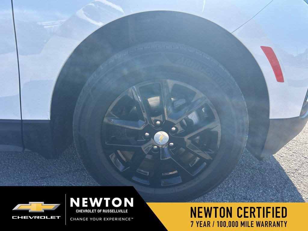 Used 2022 Chevrolet Equinox LS AWD/4WD image 16