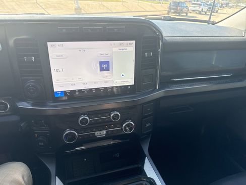 Used 2023 Ford F250 Lariat w/ Lariat Ultimate Package image 13