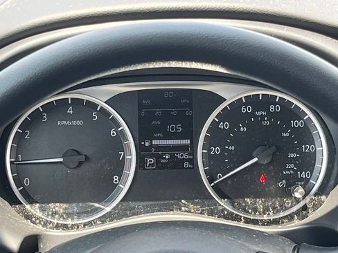 New 2025 Nissan Kicks Play S image 22