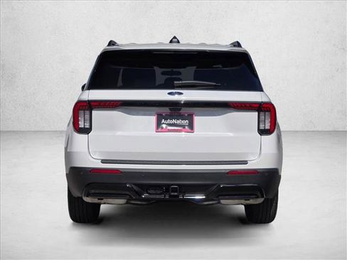 New 2026 Ford Explorer ST-Line image 6