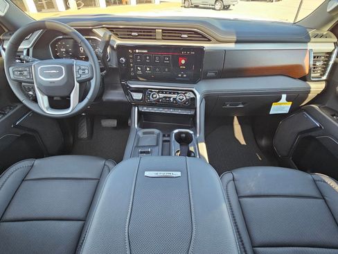 New 2026 GMC Sierra 2500 Denali w/ Denali Reserve Package image 22