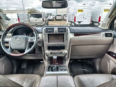 Used 2017 Lexus GX 460 Premium image 20