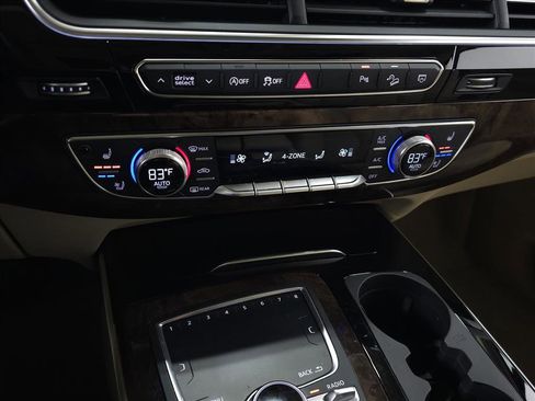 Used 2019 Audi Q7 3.0T Premium Plus w/ Premium Plus Package image 32