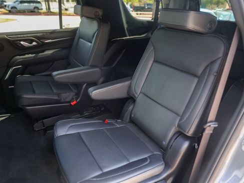 Used 2024 GMC Yukon Denali AWD/4WD image 28