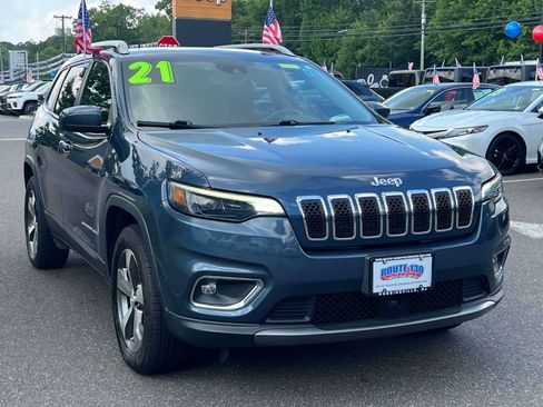 Used 2021 Jeep Cherokee Limited w/ Mopar Interior Package AWD/4WD image 1
