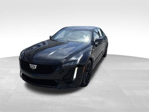 Used 2023 Cadillac CT5 V w/ Platinum Package AWD/4WD image 4