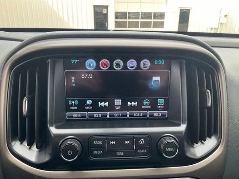 Used 2018 Chevrolet Colorado Z71 AWD/4WD image 15