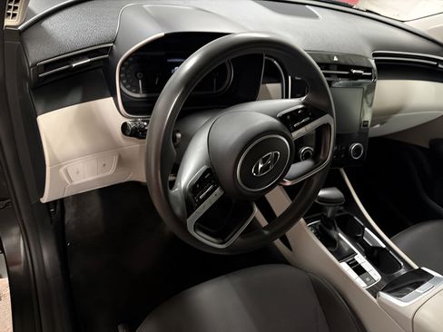 Used 2022 Hyundai Tucson SE AWD/4WD image 18