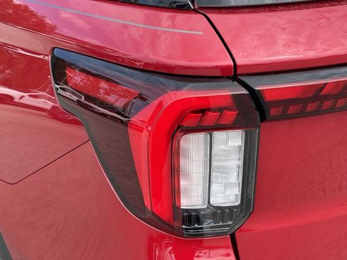 New 2026 Ford Explorer ST-Line w/ ST-Line Street Pack RWD image 10