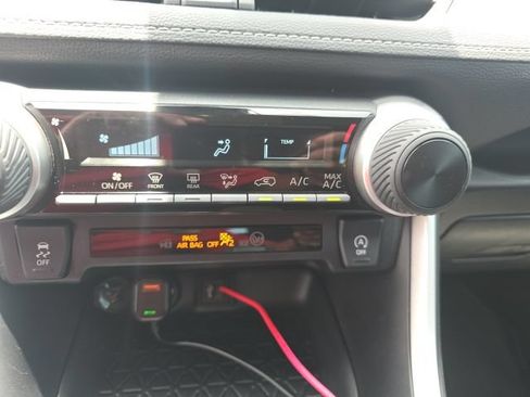 Used 2024 Toyota RAV4 LE FWD image 20