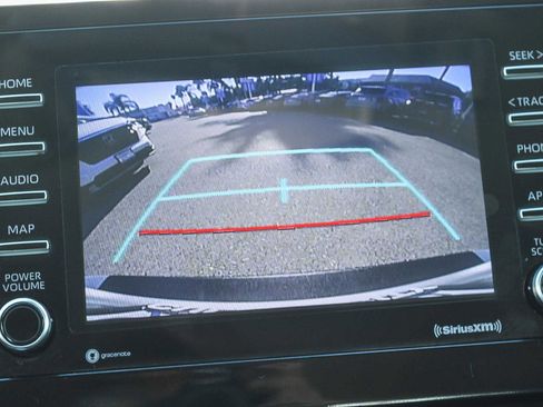 Used 2023 Toyota Camry SE image 25