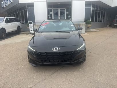 Used 2023 Hyundai Elantra SEL