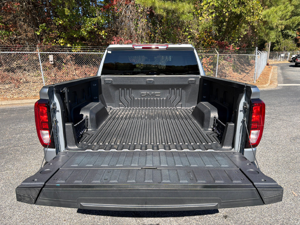 Used 2024 GMC Sierra 1500 Elevation AWD/4WD image 18