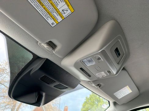 New 2026 Ford Transit 150 Low Roof RWD image 33