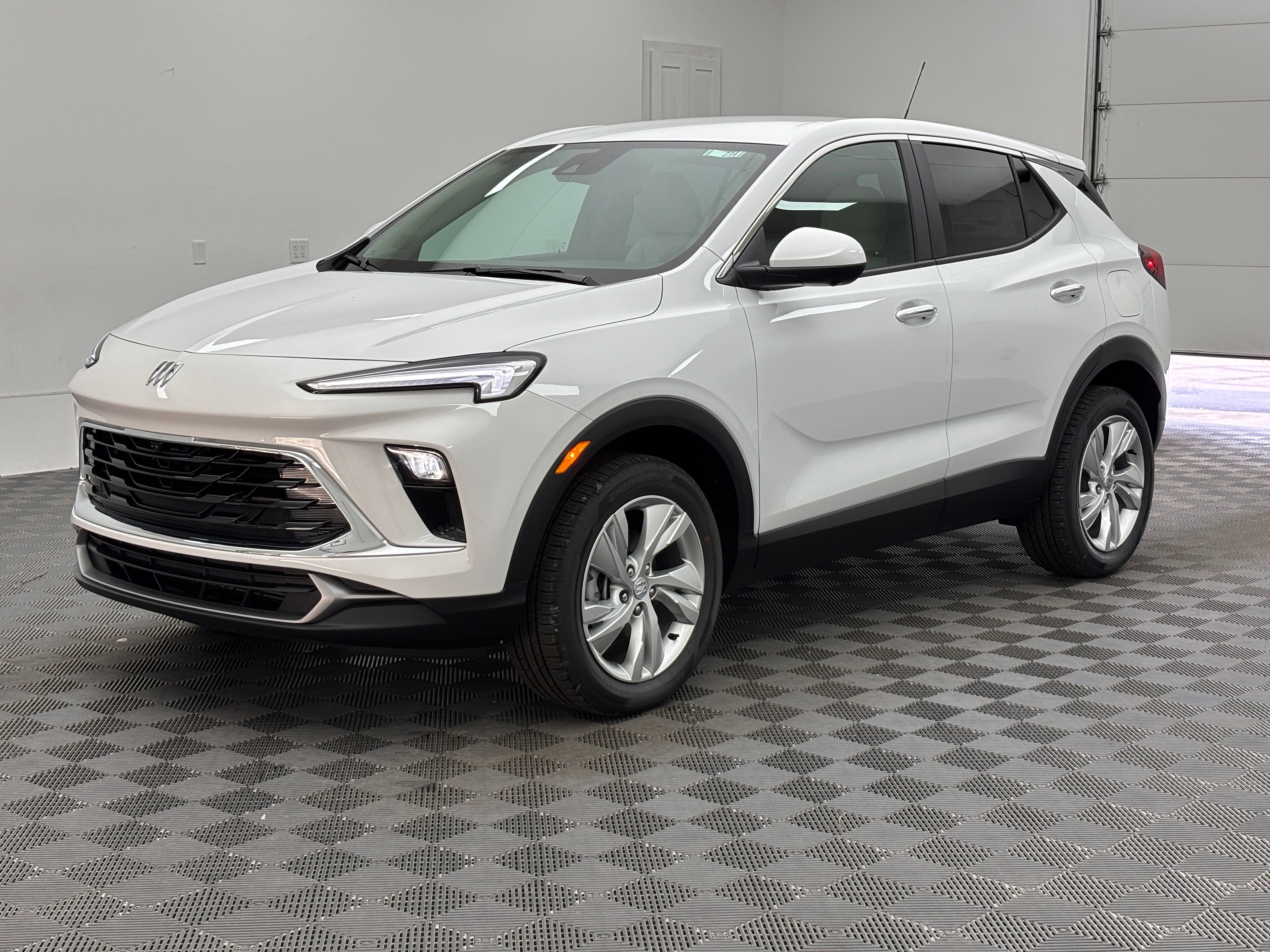 New 2026 Buick Encore GX Preferred w/ Advanced Technology Package AWD/4WD image 2