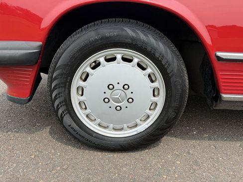 Used 1988 Mercedes-Benz 560 SL image 30