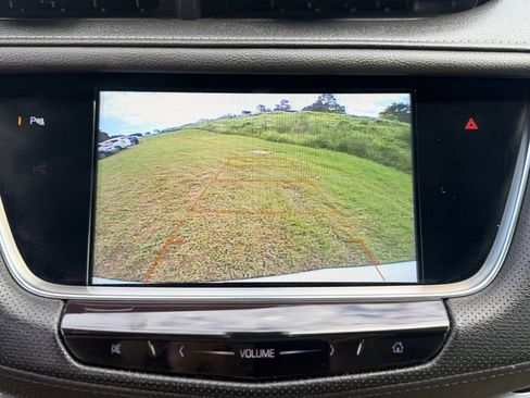 Used 2018 Cadillac XT5 FWD w/ LPO, Wheel Lock Package image 20