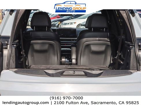 Used 2023 BMW X7 xDrive40i w/ M Sport Package image 24