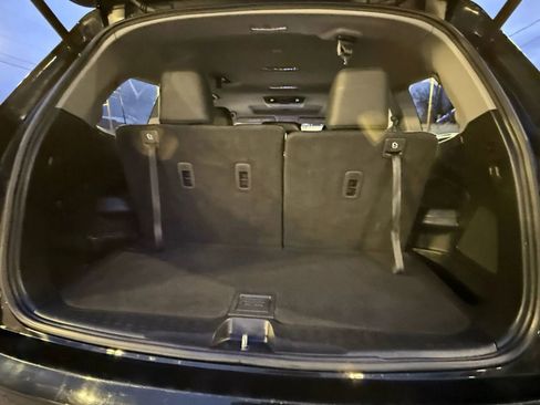 Used 2016 Honda Pilot Touring image 14