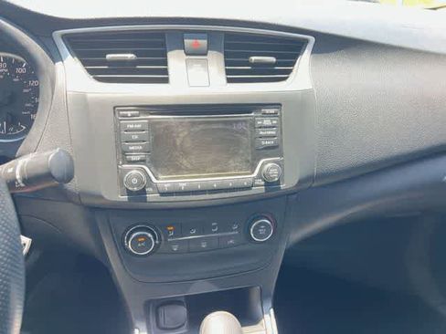 Used 2018 Nissan Sentra S FWD image 18
