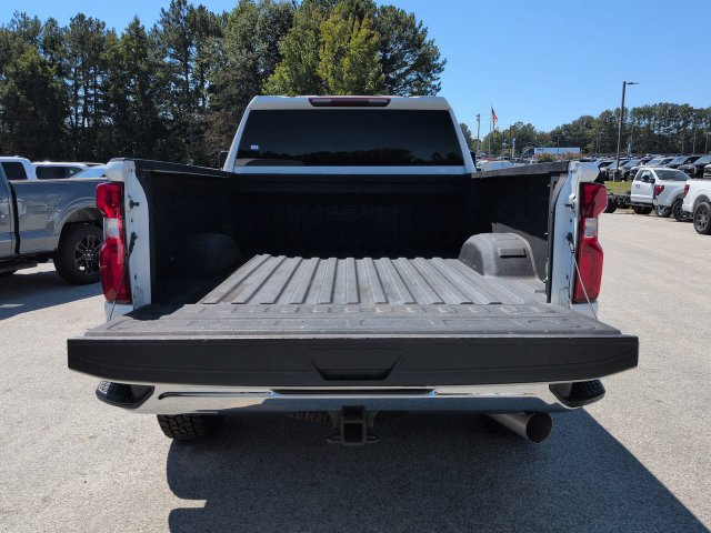 Used 2020 Chevrolet Silverado 2500 LTZ AWD/4WD image 16