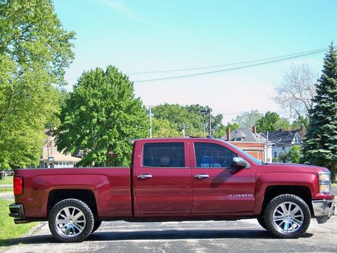 Used 2014 Chevrolet Silverado 1500 LTZ AWD/4WD image 5