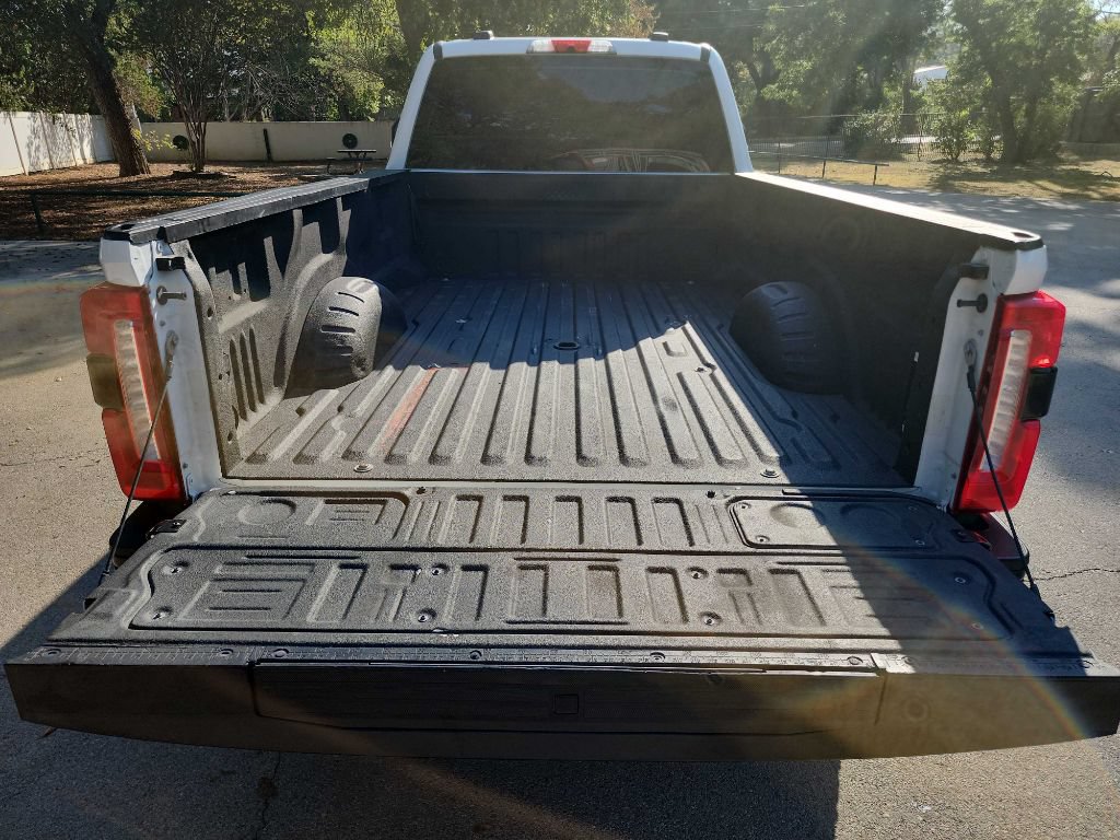 Used 2023 Ford F350 XL w/ 360-Degree Camera Package AWD/4WD image 9