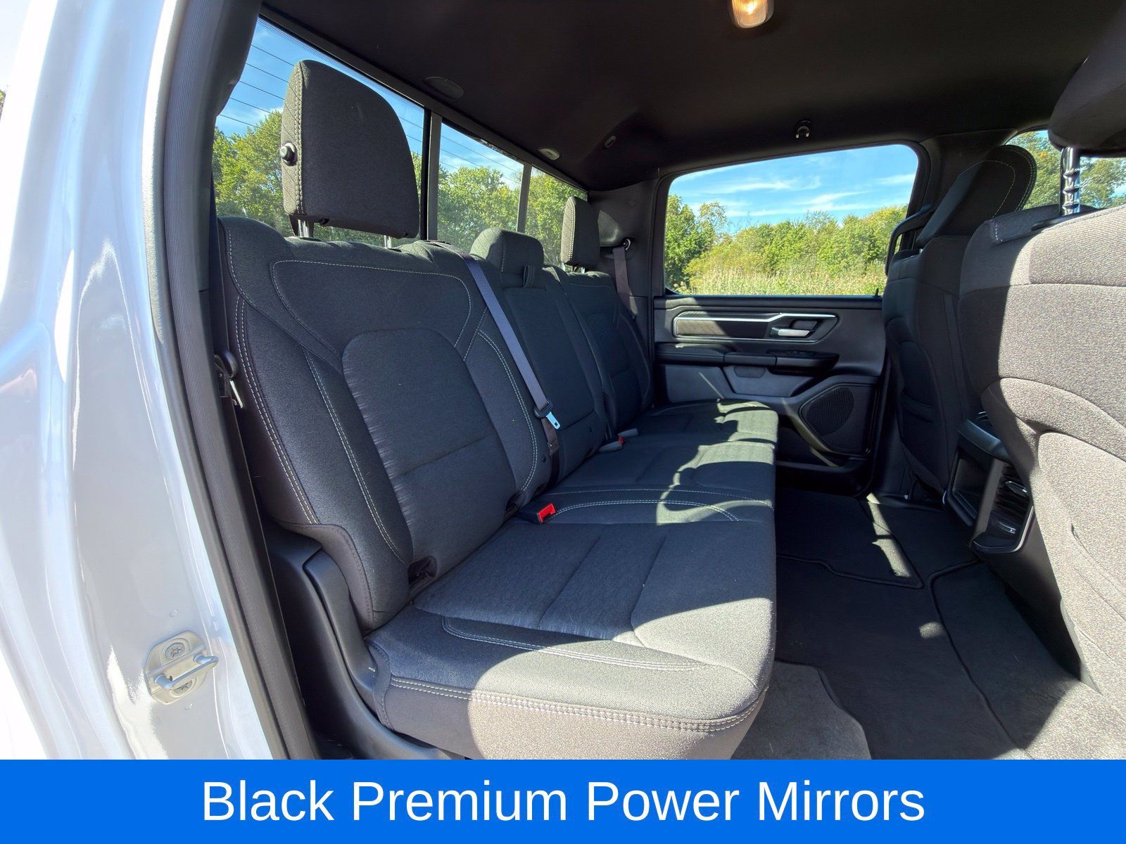 Used 2025 RAM 1500 Big Horn AWD/4WD image 32