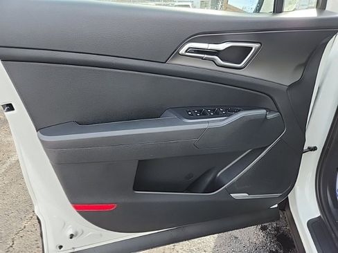 New 2026 Kia Sportage S image 21