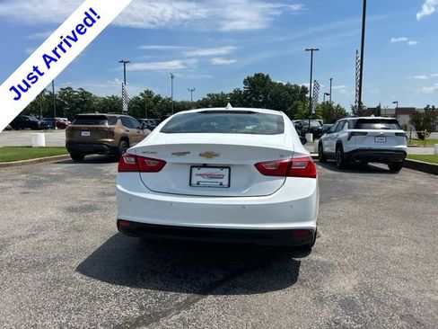 Used 2024 Chevrolet Malibu LT FWD image 4