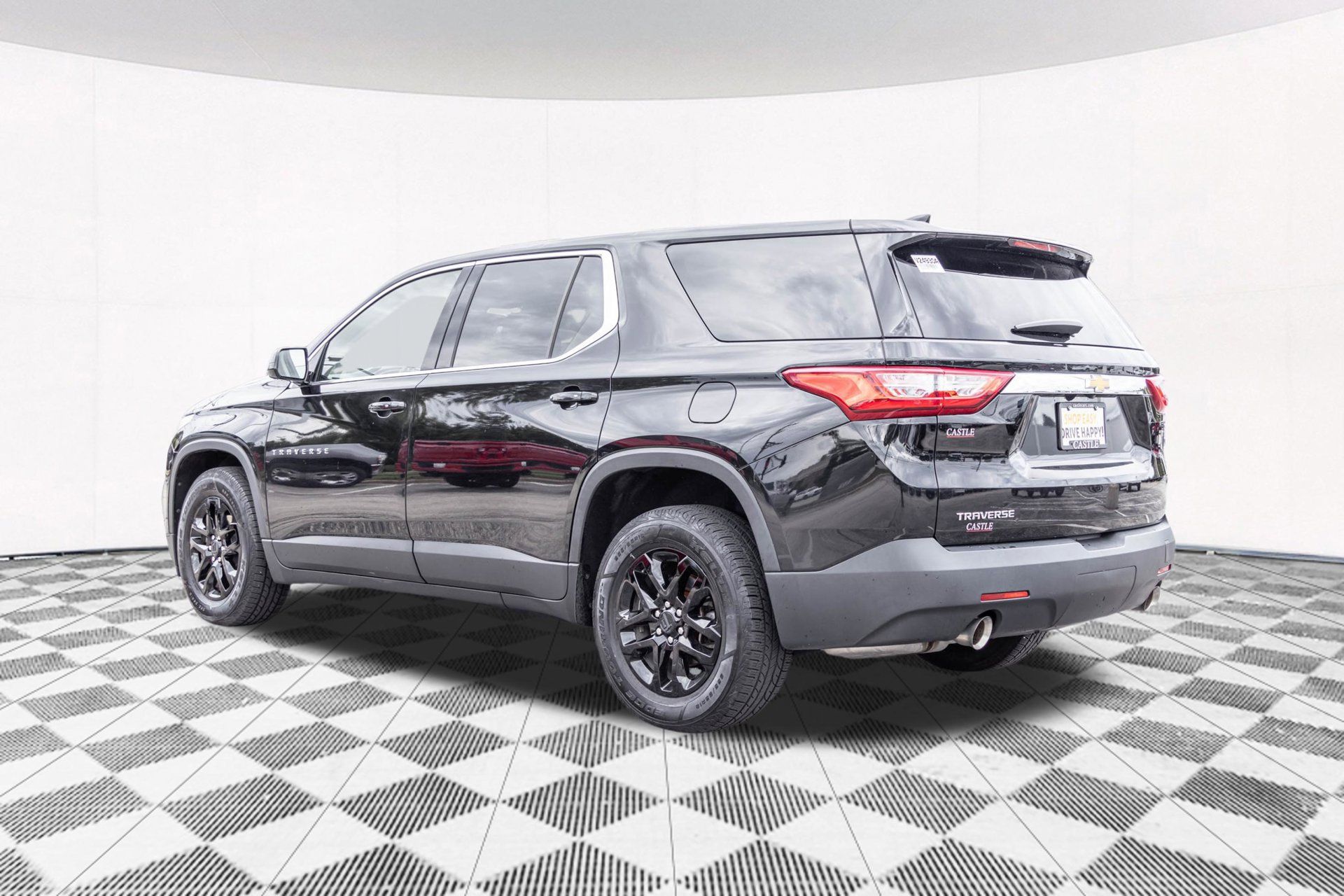 Used 2019 Chevrolet Traverse LS FWD image 14