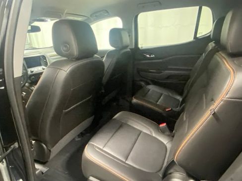 Used 2023 GMC Acadia AT4 w/ Preferred Package AWD/4WD image 12