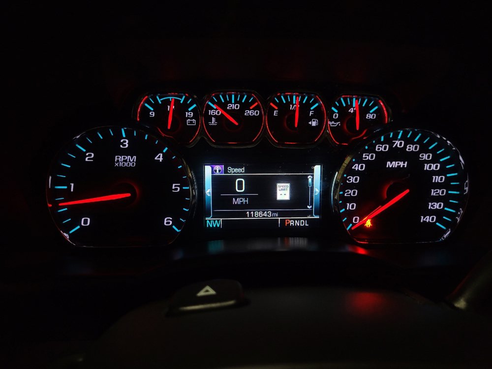 Used 2018 Chevrolet Silverado 1500 LT w/ All Star Edition AWD/4WD image 23