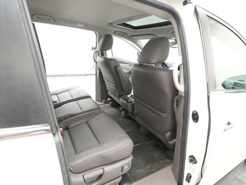 Used 2016 Honda Odyssey EX-L image 29