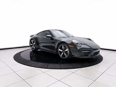 Used 2024 Porsche 911 Carrera S image 19