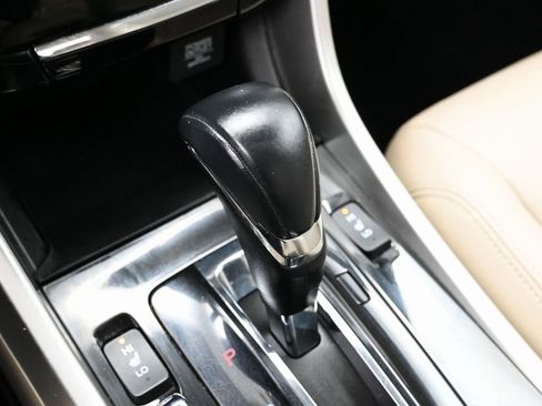 Used 2016 Honda Accord EX-L image 29