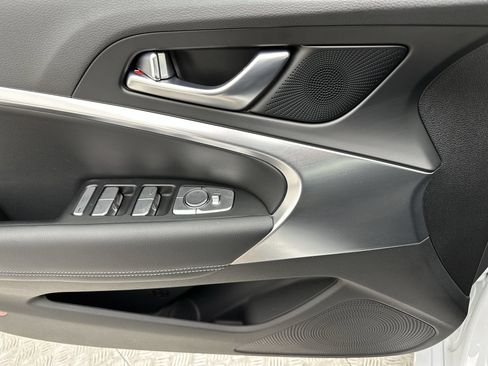 Certified 2026 Genesis G70 2.5T AWD/4WD image 13