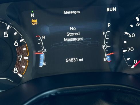 Used 2024 Jeep Compass Latitude AWD/4WD image 29