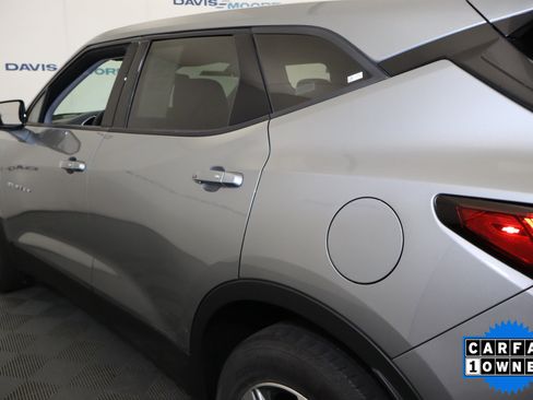 Used 2025 Chevrolet Blazer LT FWD image 11