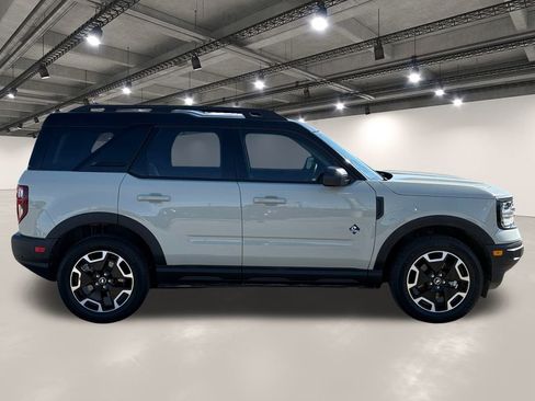 Used 2024 Ford Bronco Sport Outer Banks w/ Tech Package image 17
