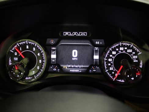 Used 2019 RAM 1500 Limited image 13