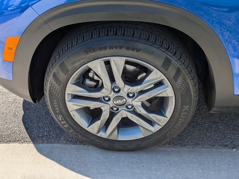 Used 2023 Kia Seltos LX AWD/4WD image 14