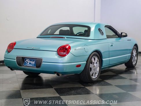 Used 2002 Ford Thunderbird image 27
