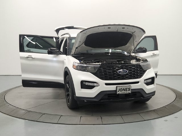 Used 2024 Ford Explorer ST-Line w/ Class IV Trailer Tow Package AWD/4WD image 11