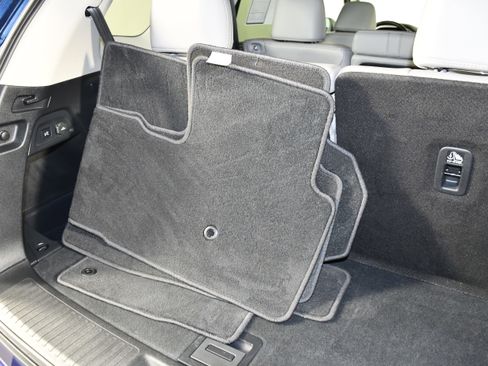 Certified 2025 Honda Pilot Touring image 52