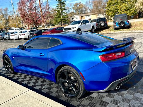 Used 2016 Chevrolet Camaro LT image 3