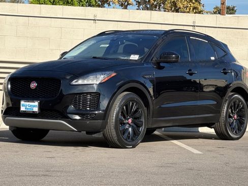 Used 2020 Jaguar E-PACE SE image 10