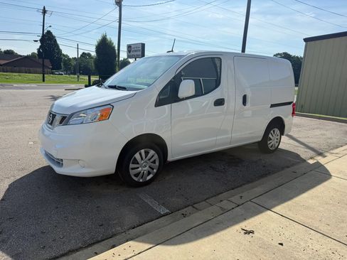 Used 2021 Nissan NV200 SV FWD image 4